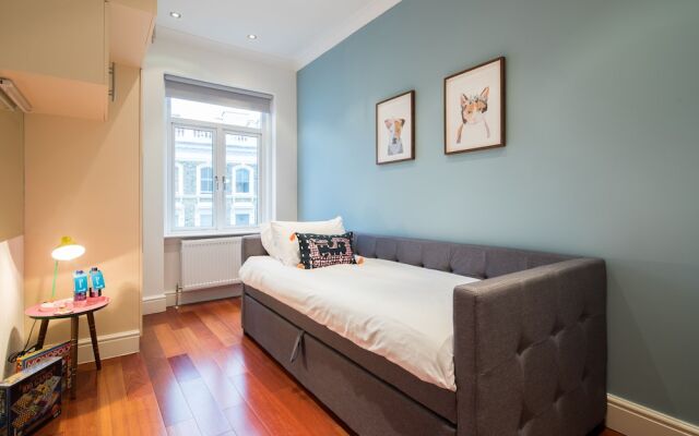 The Kensington Gardens - Modern & Bright 2BDR Flat