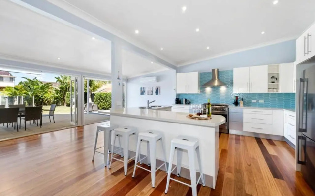 Sea Spray- Private Pool, Beach, Table Tennis