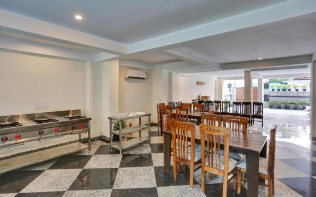 OYO Townhouse 1101 Birdhouse South City Near Omaxe Gurgaon Mall