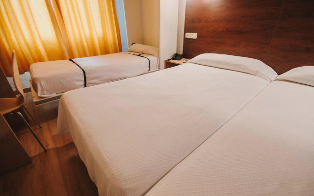 Hotel Embajador