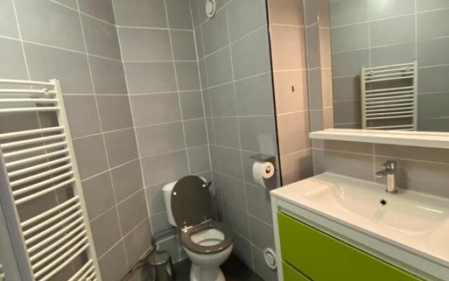 Appartement 5 Personnes au pied des pistes - WIFI -