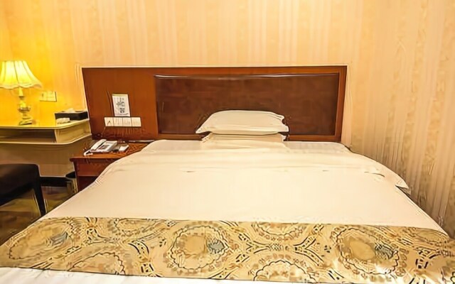 Hanqun Hotel