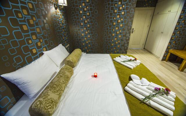 Kuzen Otel - Adults Only