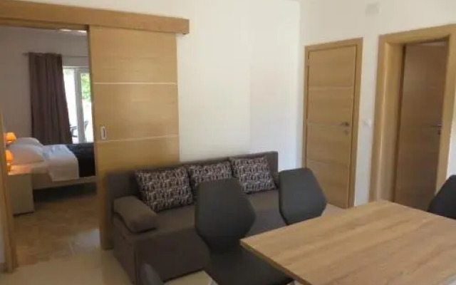 Hotel Suite Standard Apartment Viola