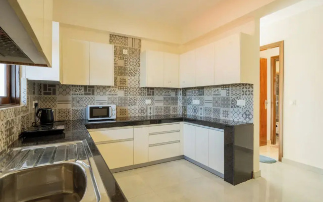 Alaya Stays Luxfort 4 BHK with Pvt Pool