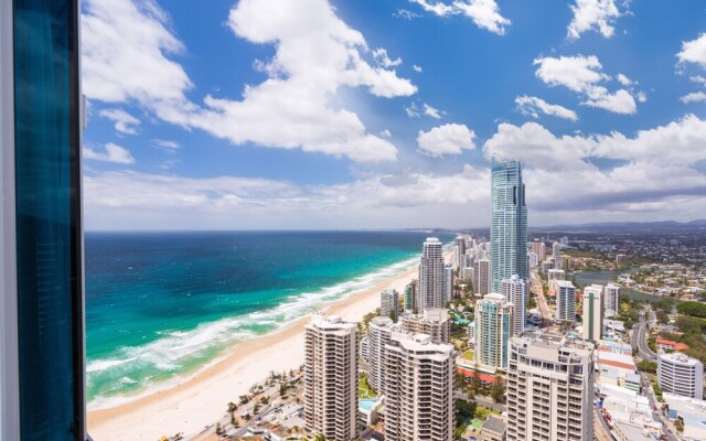 H Residences by Holiday Holiday