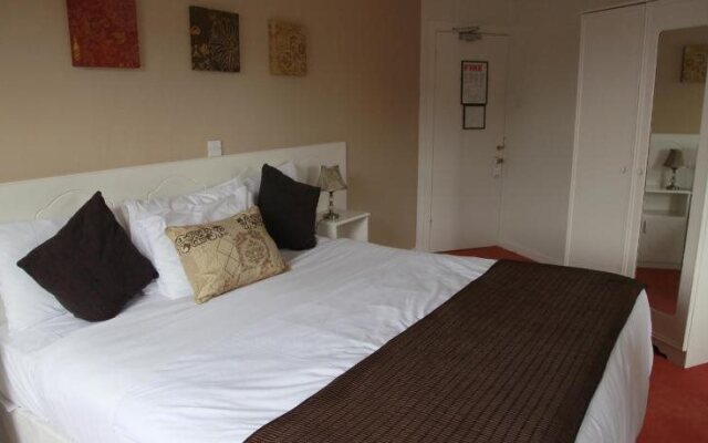 Dalton Inn Hotel