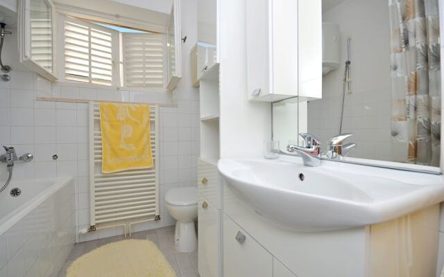 Apartments Iva