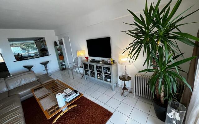 Une terrasse sur Monaco logement 2 chambre