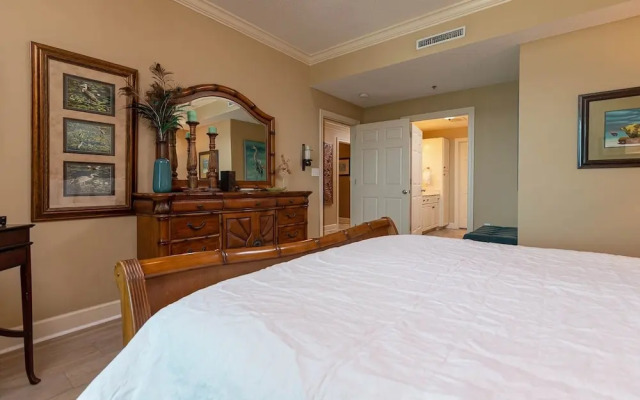 Phoenix Ix 505 3 Bedroom Condo