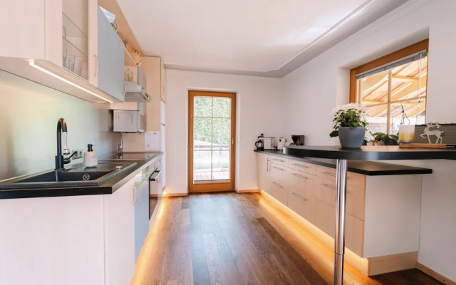 Luxury Chalet 330 m² Sauna, Jacuzzi & Mountain View