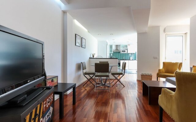 Entrecampos Terrace by Homing