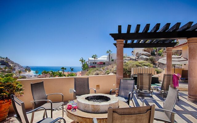 Amazing 9 Bedroom Pacific Views W/house Staff at Villa Descanso