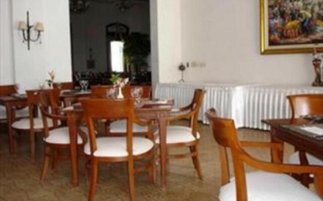 Kresna Hotel Wonosobo