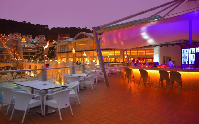 Orka Sunlife Resort hotel and Aquapark