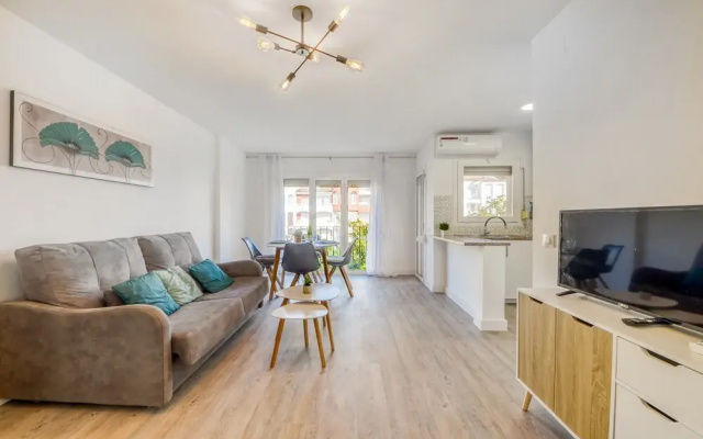 Apartment in Empuriabrava Near Beach