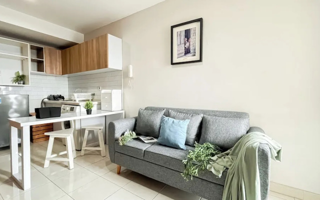 Scandinavian Minimalist 2Br At Cinere Bellevue Suites Apartment