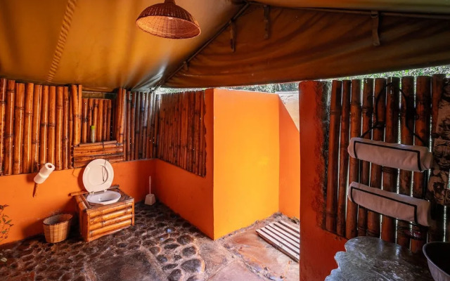 Punda Milias Lodge
