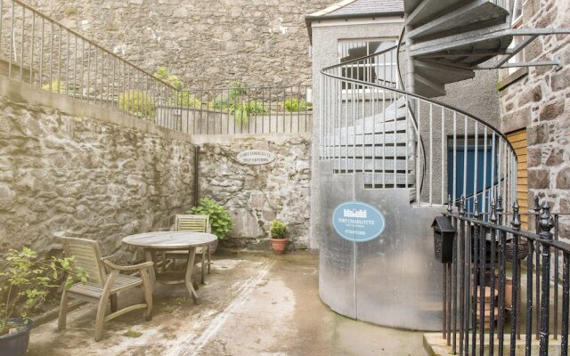 Fort Charlotte Self Catering