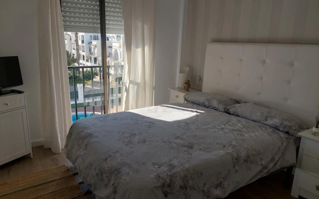 New apartment urb frontline with garage+AC+netflix