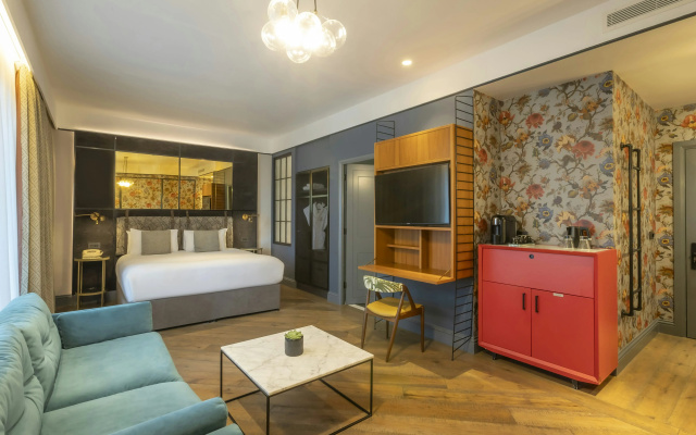 Clayton Hotel City of London