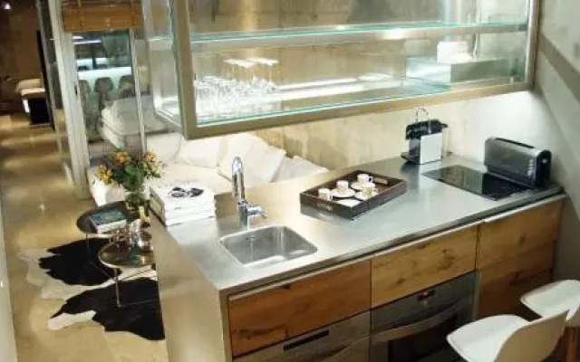 My Space Barcelona Pool City Center