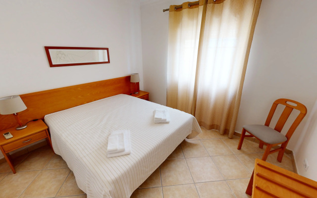 Praia da Lota Resort - Apartments