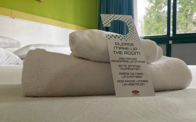 Green Hotel Motel