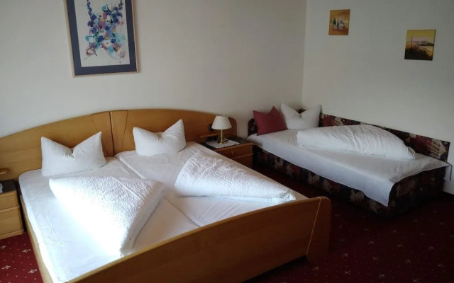 Pension Weirather