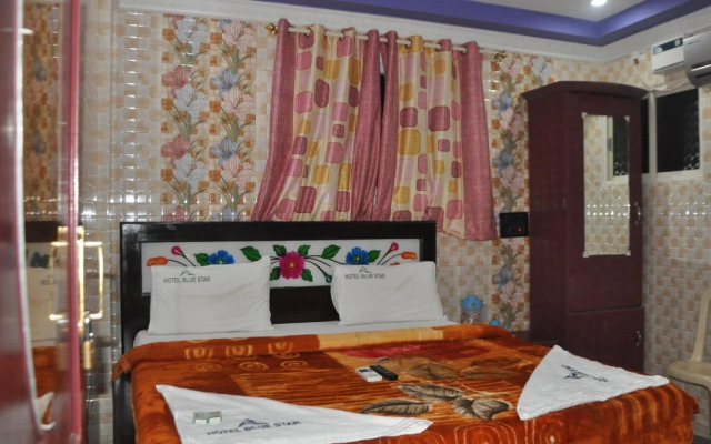 Hotel Blue Star