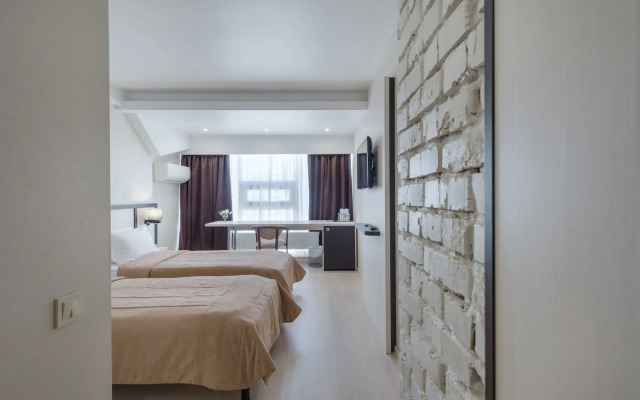 Hotel Gagarinn