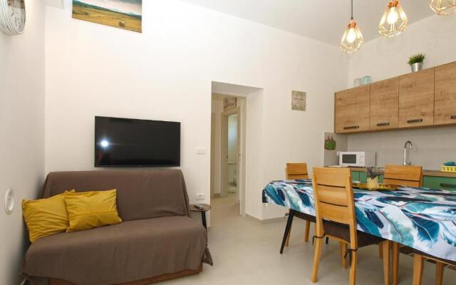 Apartments Ana 1707