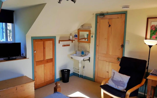 Alma House Bed and Breakfast