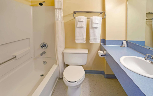 SureStay Hotel by Best Western Portland City Center