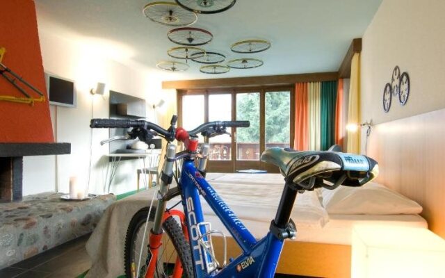 Hotel Alpine Lodge