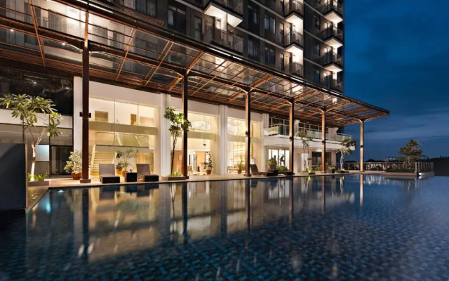 Kawana Golf Residence