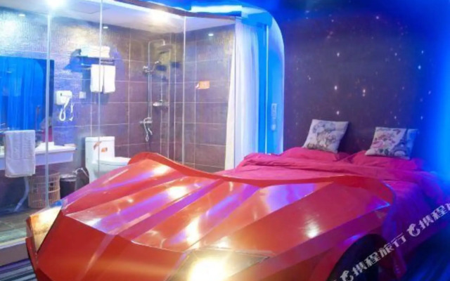 OYO Huadu Theme Hotel