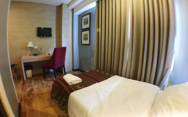 Ciudad Fernandina Hotel