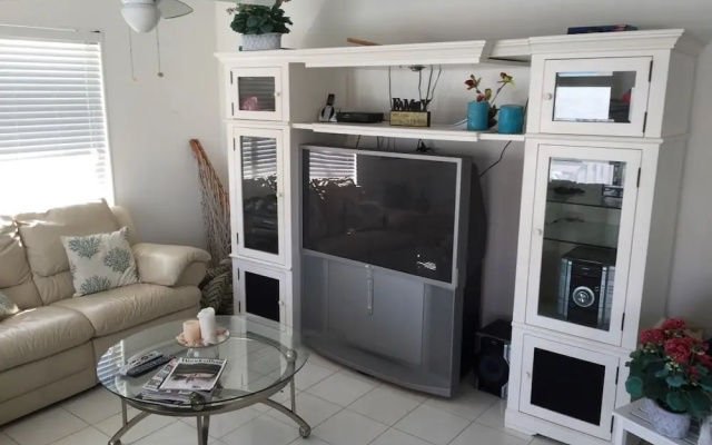Gulf 4 Bedroom House by Fountain Vista