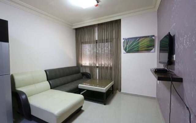 Uptown Hotel Apartment