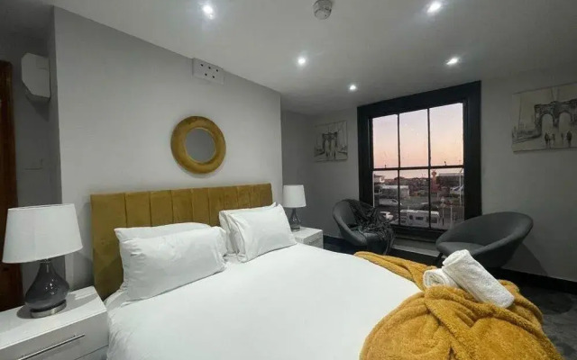 Gorgeous Hasting House