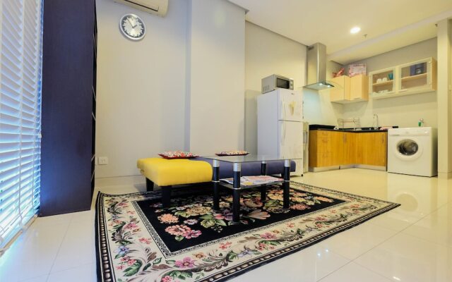 Beautiful 1BR at Kemang Mansion Apartment By Travelio