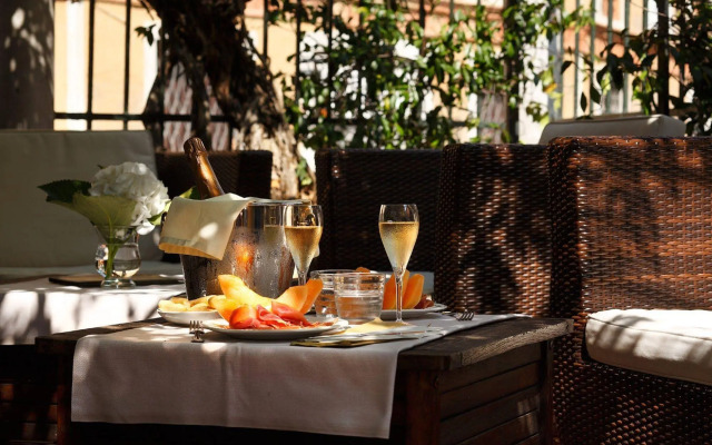 Pensione Accademia - Villa Maravege