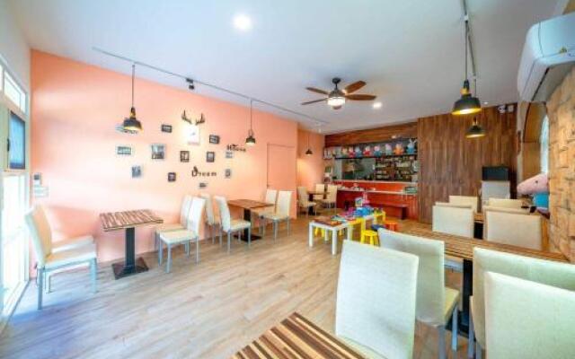 An Ti Li Ya Homestay