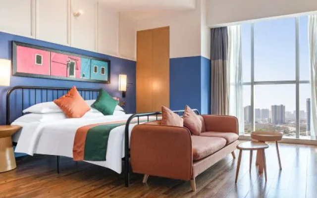 Happy Inn Hotel (Zhengzhou Erqi Wanda Plaza South Third Ring)