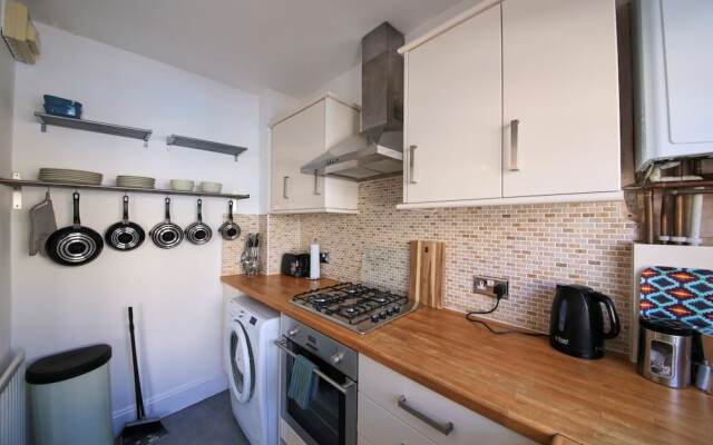 Lovely Kemptown Flat for 2 With Sea View