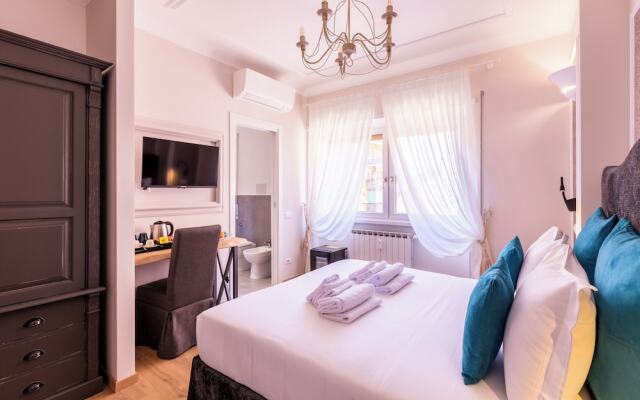 Trastevere Paper Suites
