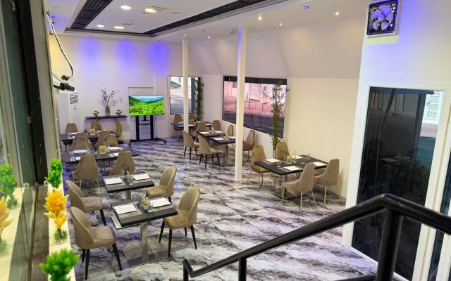 Ivory Inn Hotel Doha