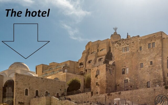 Litov Kotel Hotel - A Jewish Orthodox Hotel