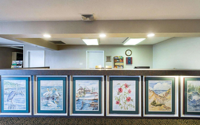 Econo Lodge Inn & Suites Fulton - Rockport